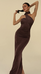Classic Black Sleeveless Bodycon Mini Dress with Shoulder Straps
